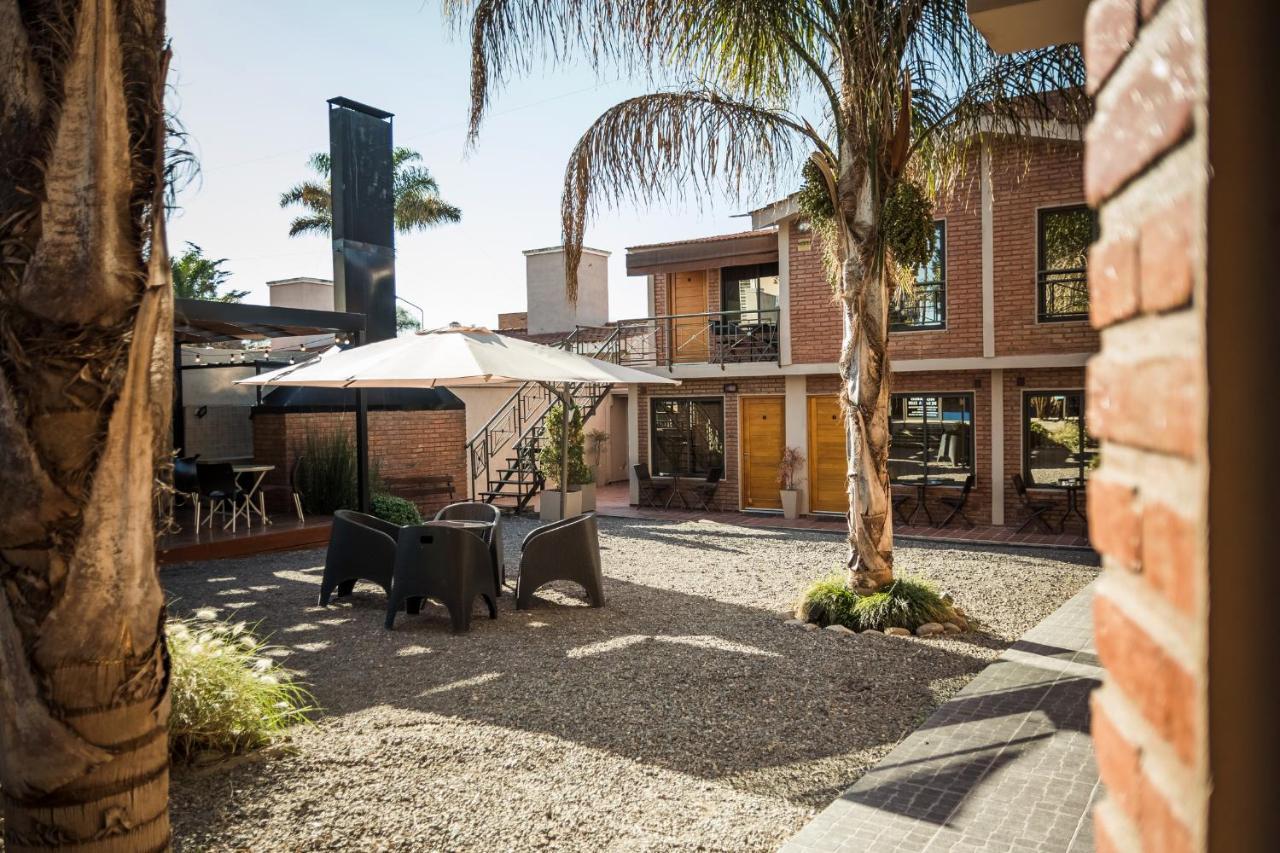Altos Del Champaqui Aparthotel Villa Carlos Paz Bagian luar foto