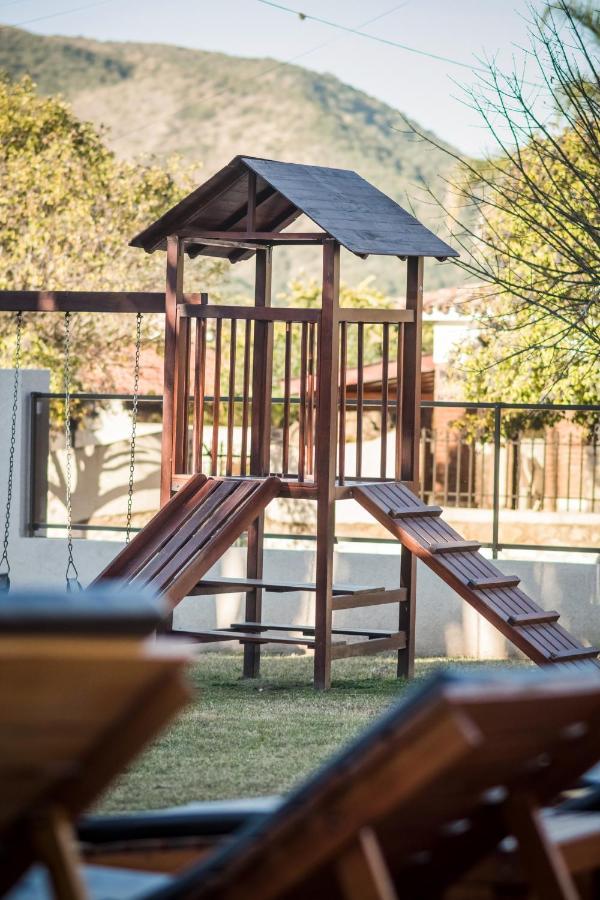 Altos Del Champaqui Aparthotel Villa Carlos Paz Bagian luar foto
