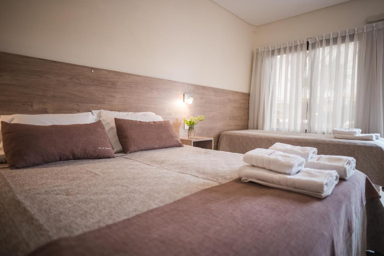 Altos Del Champaqui Aparthotel Villa Carlos Paz Bagian luar foto