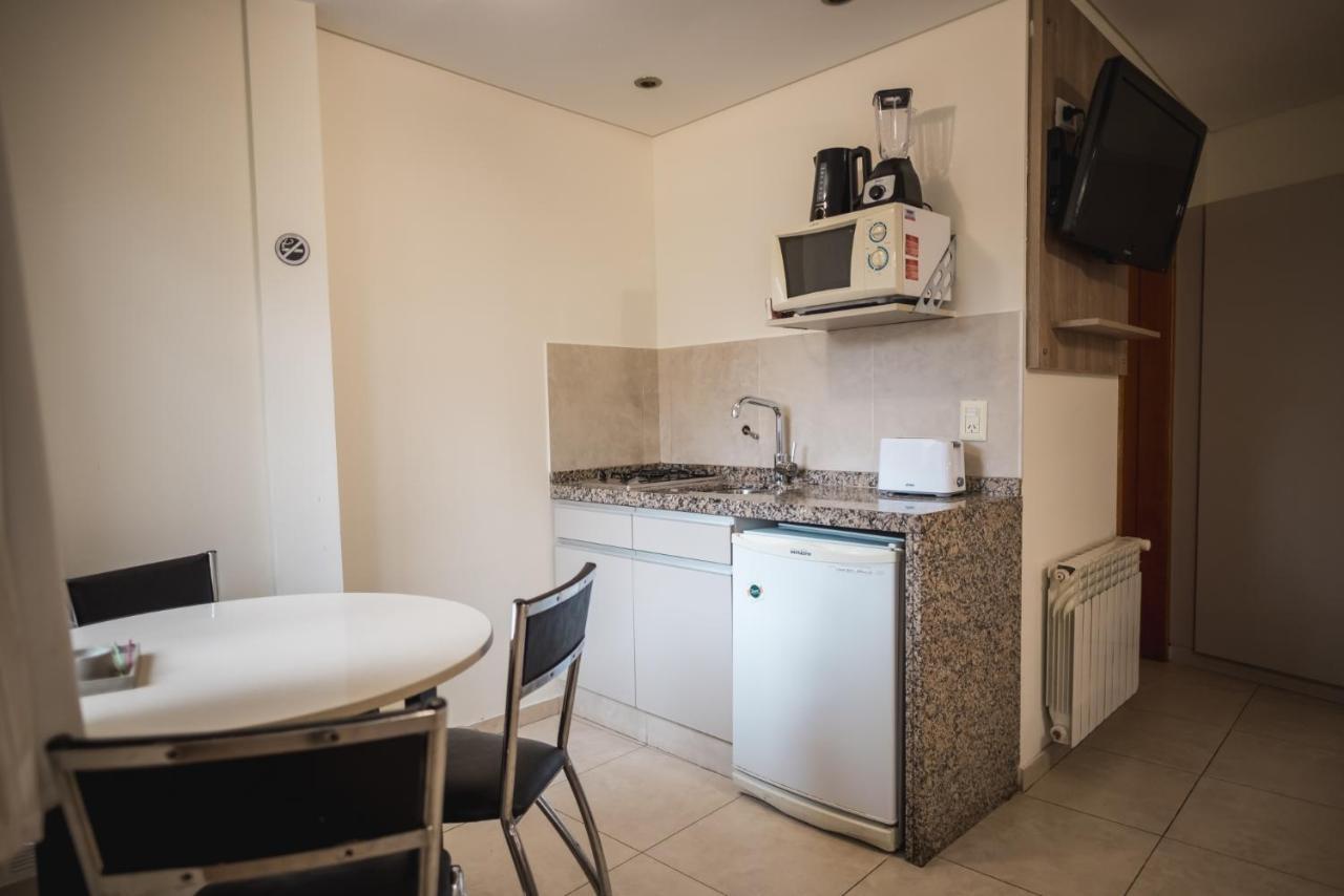 Altos Del Champaqui Aparthotel Villa Carlos Paz Bagian luar foto