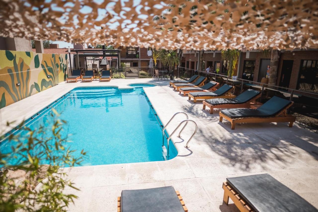 Altos Del Champaqui Aparthotel Villa Carlos Paz Bagian luar foto